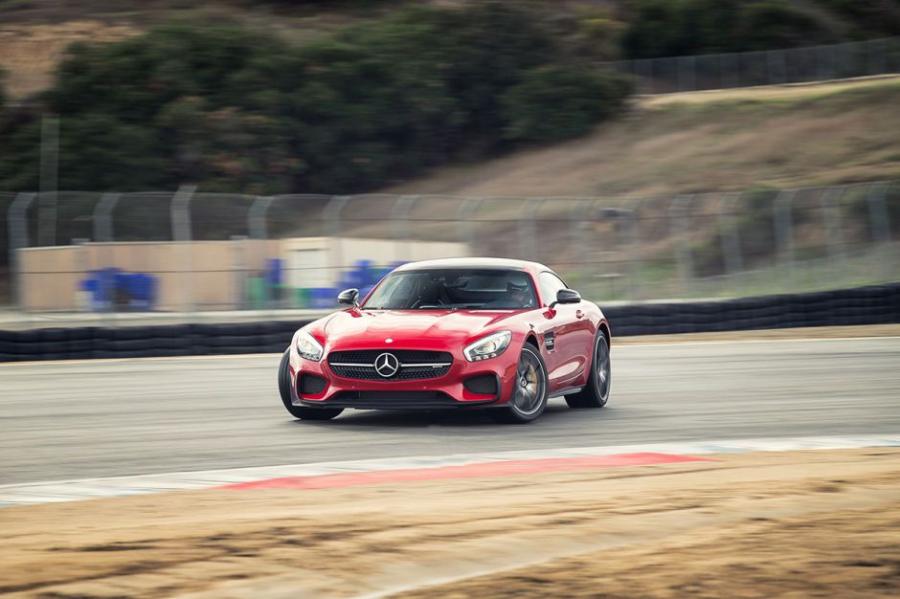  Mercedes-AMG GT 2014 года  (фото 137 из 139)